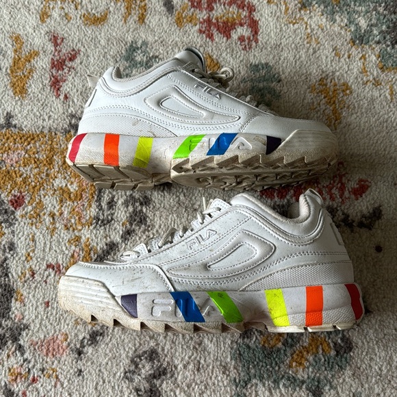 FILA - Picture 4 of 6